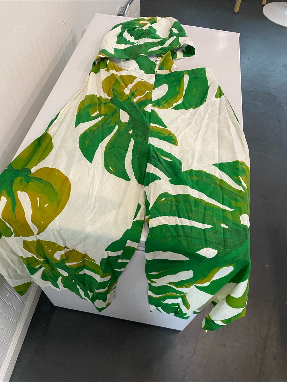 FARM Rio Green & White Tropical Leaf Hooded Jumpsuit. Size medium. NWT.
